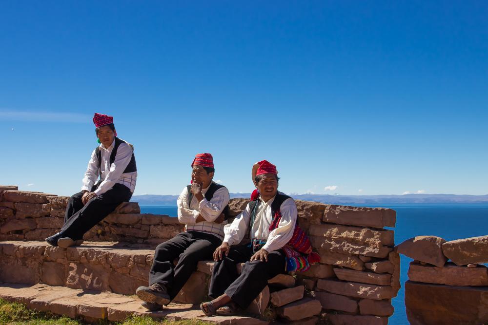 Экскурсия по озеру Титикака: острова Урос и Такиле, Амантани