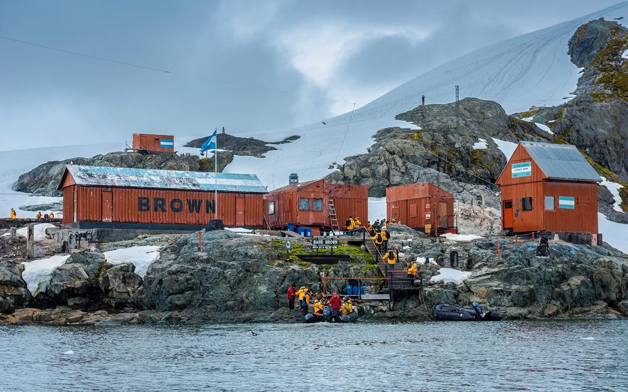 Антарктическая станция Адмирал Браун, круиз по Антарктиде