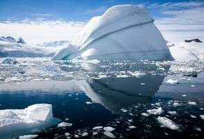 Антарктида – тур на Новый год 2023/24 на мега-яхте класса люкс Le Boreal